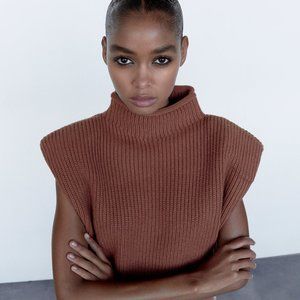 NWT ZARA Shoulder Pad Knit Top S Small Dark Pink